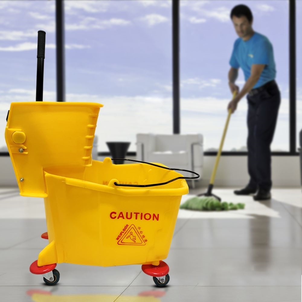 Picture of JN0017 MOP BUCKET WITH WRINGER 32L