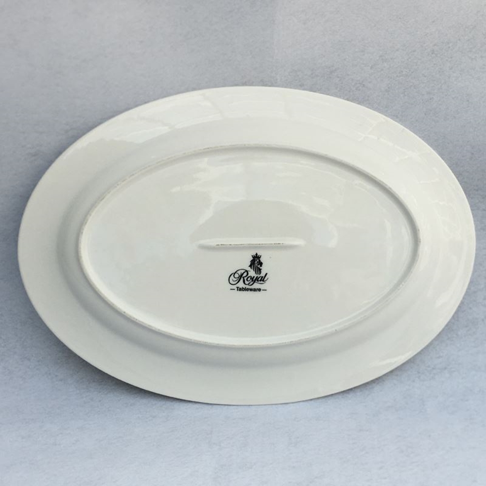 Picture of Ripple Oval Plates - 10"