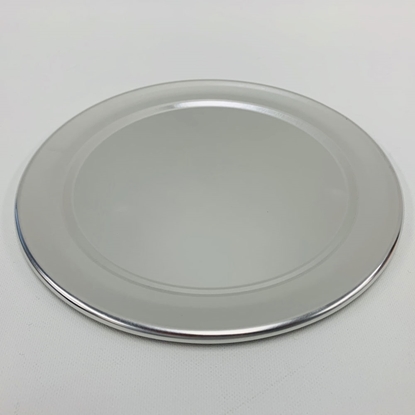 Picture of Pizza Tray - 8 - Wide Rim - NSF